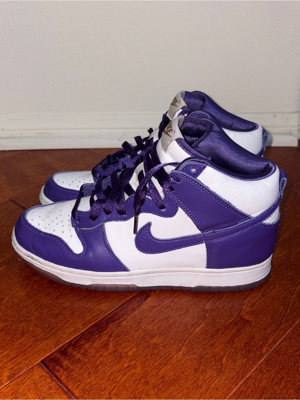 NIKE Purple and White High-Top Sneakers 🆕